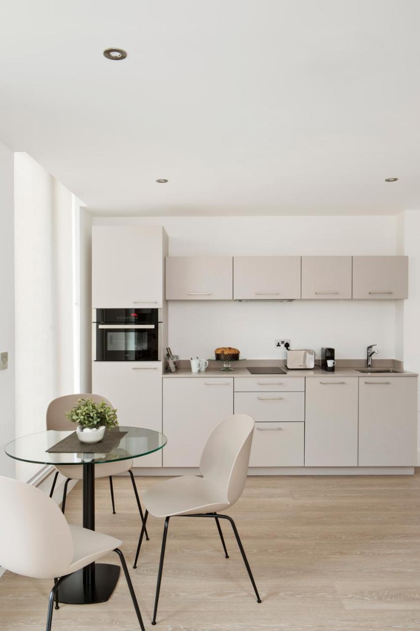 The Chronicle By Supercity 4* Londra